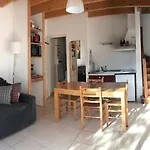 公寓 Mirande Montagne-saint Emilion